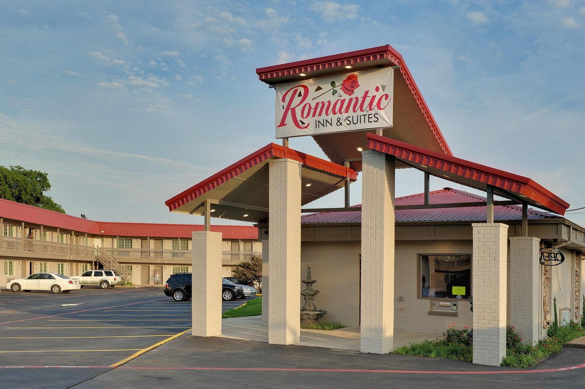 Romantic Inn & Suites ダラス エクステリア 写真